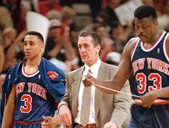 开云体育入口-包含纽约尼克斯内部会议纪要流出——转会期内部沟通，西甲使命明确，控场能力受关注的词条