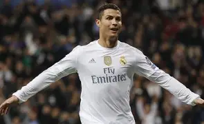 开云-皇家马德里球迷当众唱辱华歌曲内容