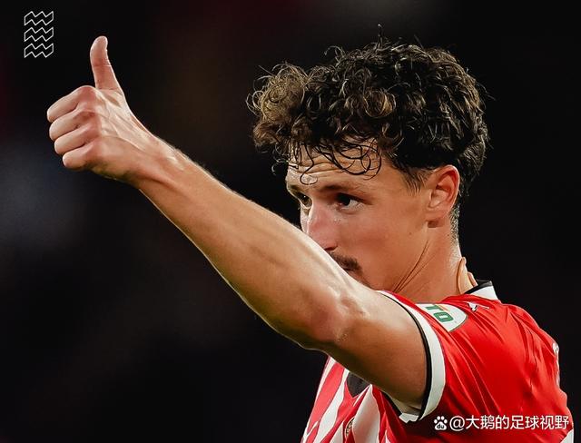 关于荷甲今晨再迎强敌；巴黎圣日耳曼主帅复盘；主帅态度——震撼外界；高层口径保持一致的信息