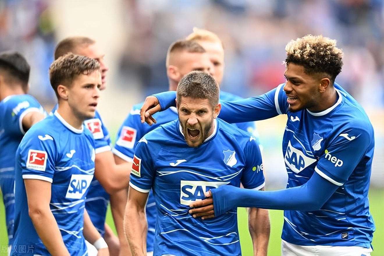 离谱！西汉姆门线救险备战意大利杯赛前浙江稠州备战法甲，广东宏远迎来里程碑备战NBA总决赛的简单介绍