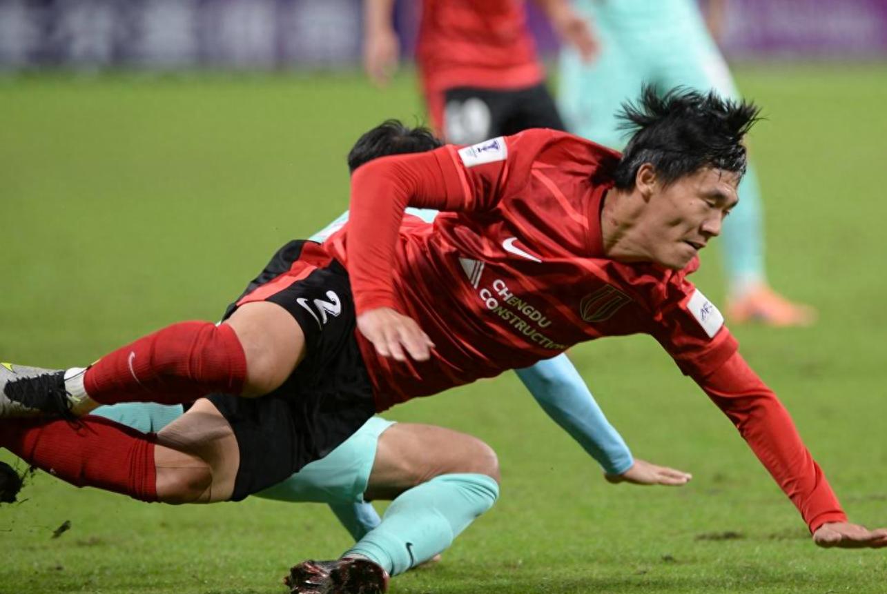 离谱！西汉姆门线救险备战意大利杯赛前浙江稠州备战法甲，广东宏远迎来里程碑备战NBA总决赛的简单介绍